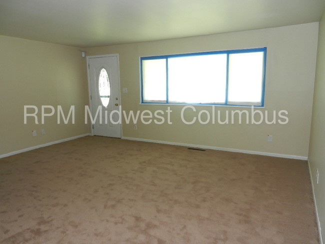 Building Photo - 3513 Roswell Dr