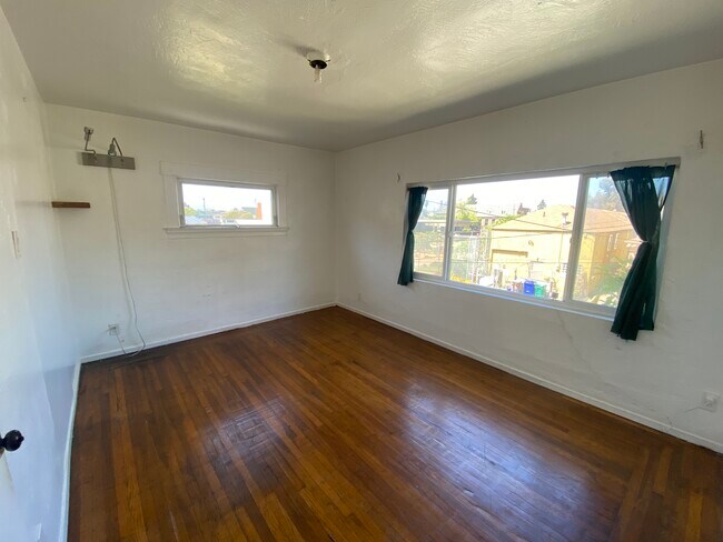 Foto del edificio - 685 28th St
