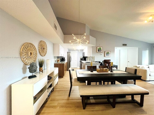 Foto del edificio - 9044 W Atlantic Blvd