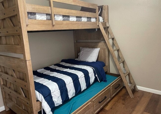 Other bedroom - 13722 Ravensway Dr