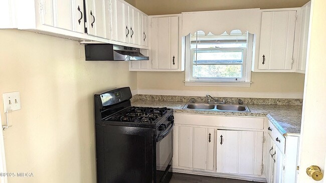 Foto del edificio - 5161 Pinefield Dr