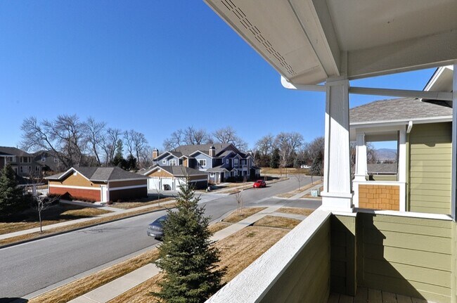 Foto del edificio - 2120 Owens Ave