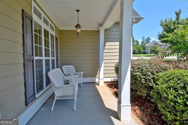 Foto del edificio - 170 Diana Dr