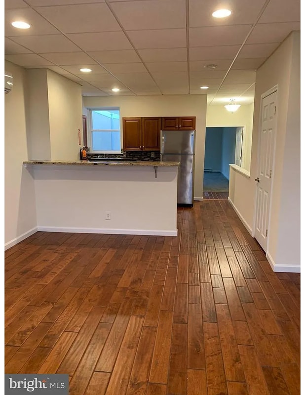 Building Photo - 1105 Snyder Ave