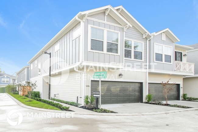 Building Photo - 5116 Royal Heath Dr