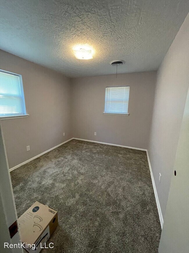 Building Photo - 3 br, 1 bath House - 706 Denison Drive