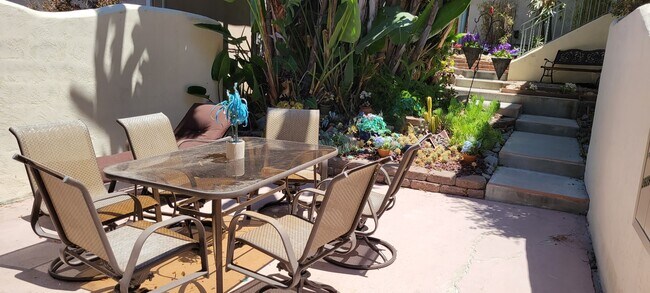 Foto del edificio - 3629 State St