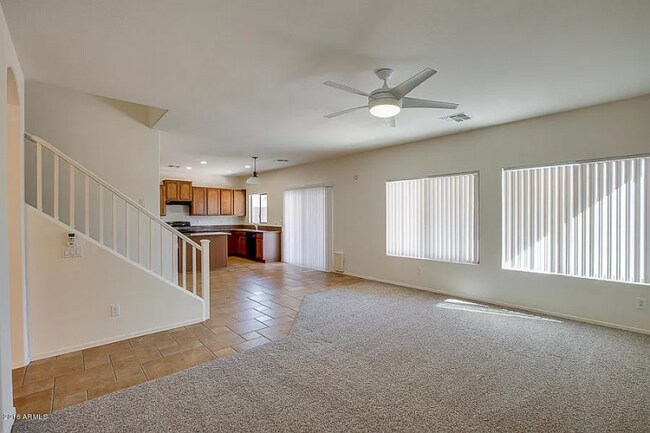 Foto del edificio - 44097 Garden Ln
