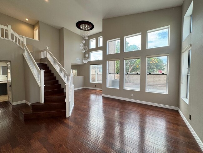 Foto del edificio - Immaculate 4Bd/2.5Ba Spacious Home with NE...