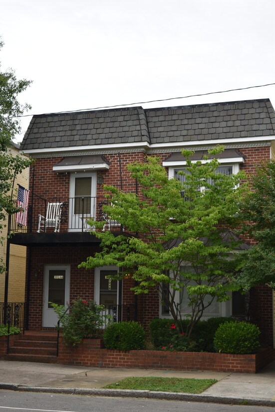 Primary Photo - 3016 Ellwood Ave