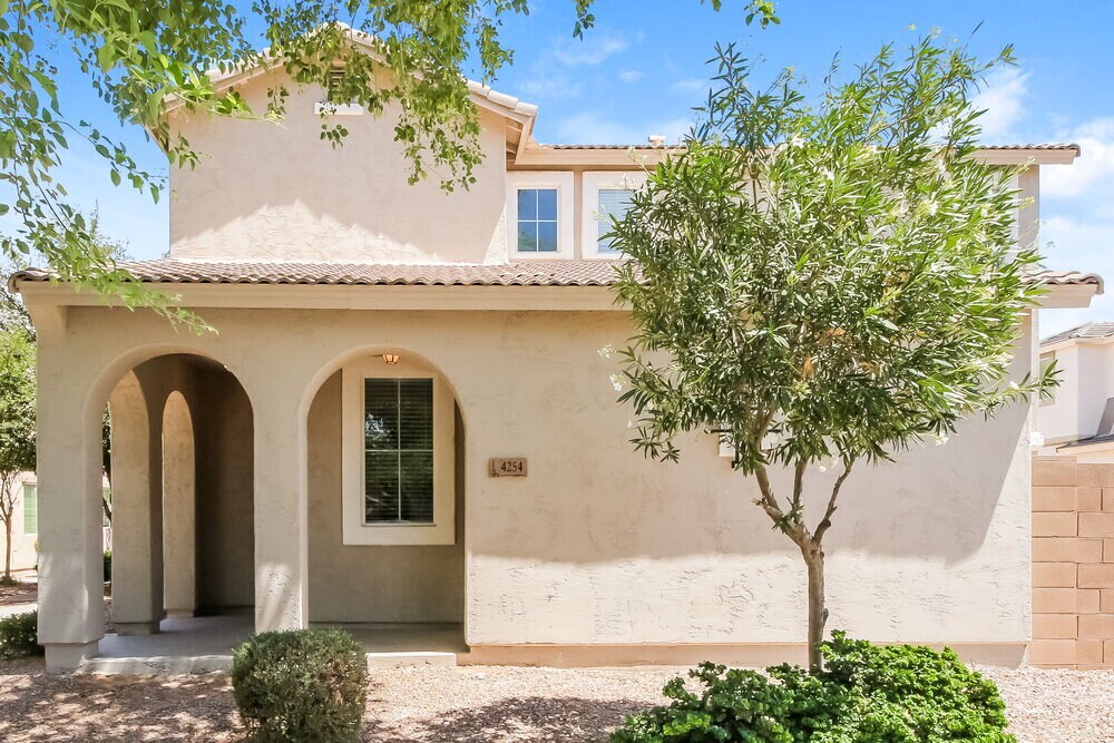 Primary Photo - 4254 E Carla Vista Dr