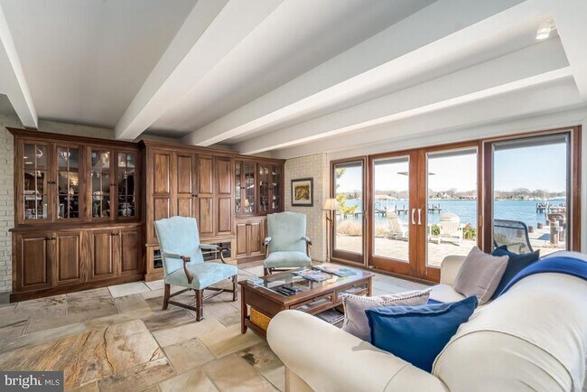 Foto del edificio - 4921 E Chalk Point Rd