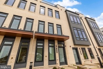 Building Photo - 2608 Olmsted Ct NW