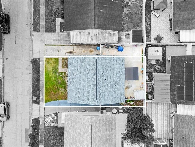 Foto del edificio - 8304 Dasa Pl