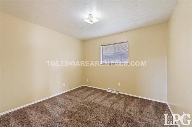 Building Photo - 1584 Colorado St