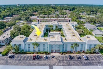 Building Photo - 1706 Belleair Forest Dr