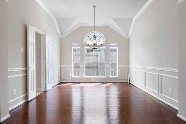 Building Photo - 2310 Shadow Canyon Ct