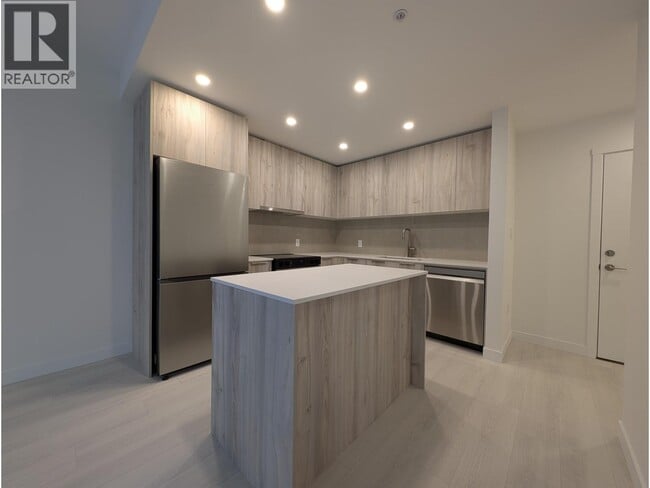 Building Photo - 3594 Malsum Dr