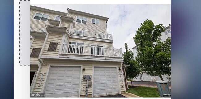 Foto del edificio - 13528 Waterford Hills Boulevard