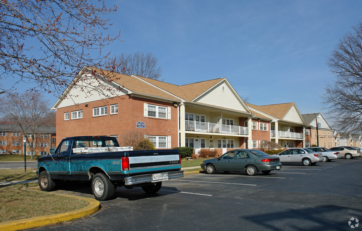 Vista de arce - Maple View Apartments