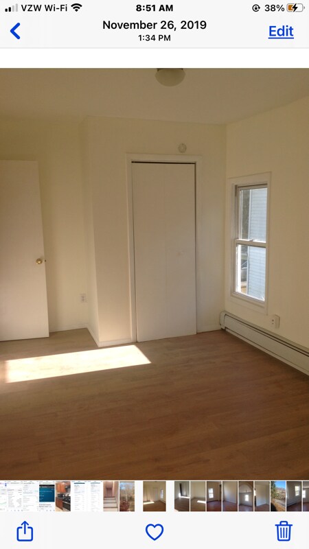 Building Photo - 550 NY-213