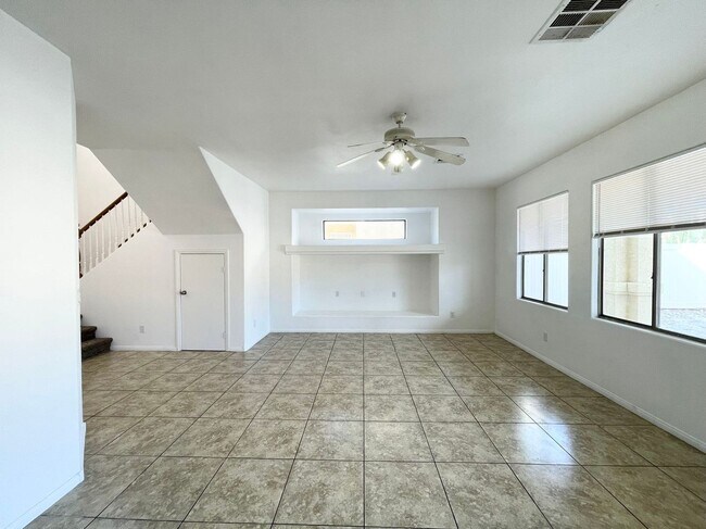Building Photo - 6536 North Point Break St