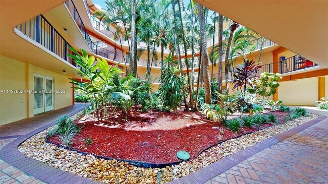 Building Photo - 8500 SW 133rd Avenue Rd