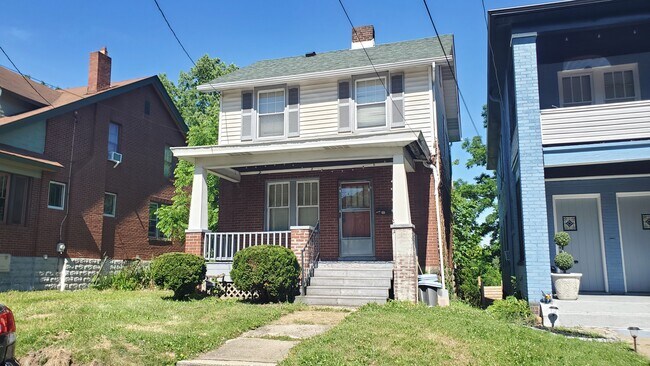 Foto del edificio - 7921 Union Ave