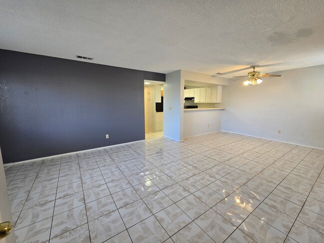 Building Photo - A Fabulous 2 Bed, 2 Bath, 1 Car Attached G...
