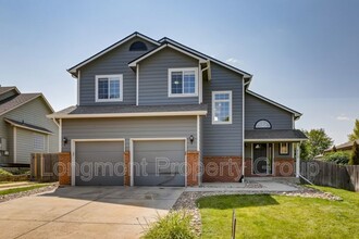 Building Photo - 713 Pendleton Ave