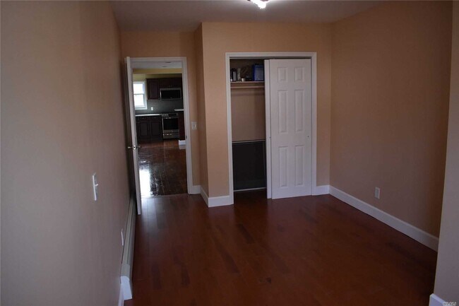 Foto del edificio - 173-02 109th Ave