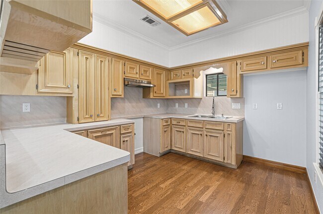 Foto del edificio - 7839 Goode St