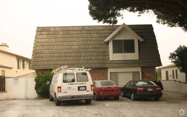Foto principal - 4073 Promontory St