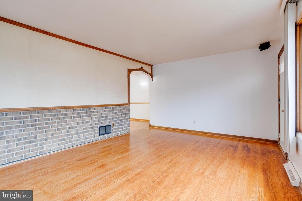 8001 Neighbors Ave, Rosedale, MD 21237 House Rental in Rosedale, MD