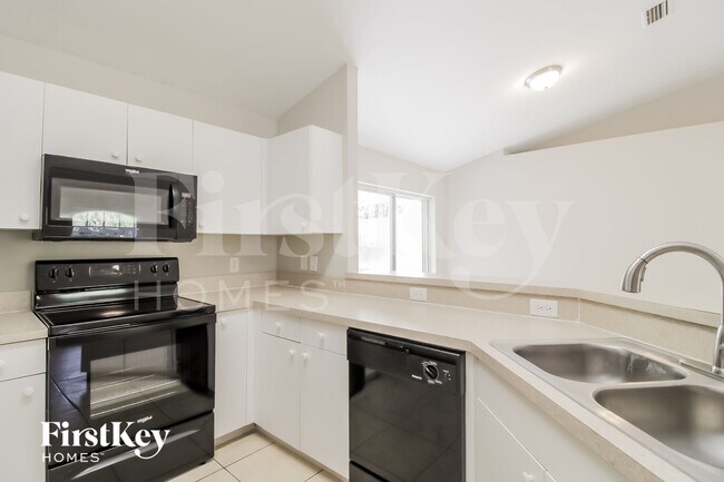 Foto del edificio - 3809 17th St W