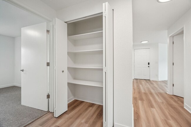 Interior Photo - The Arch