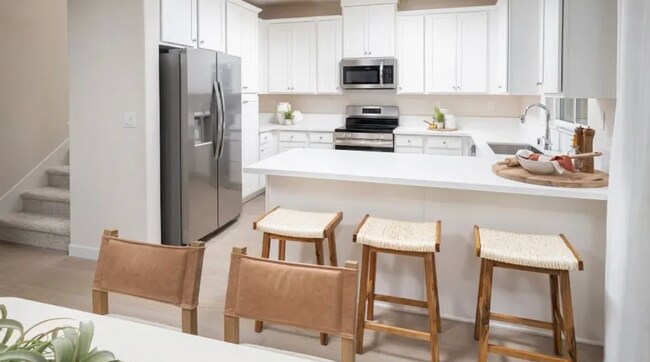 Foto del edificio - HOT!  HOT!  4/3 Natomas BRAND NEW!  Please reference ENTIRE ad for viewings/details.