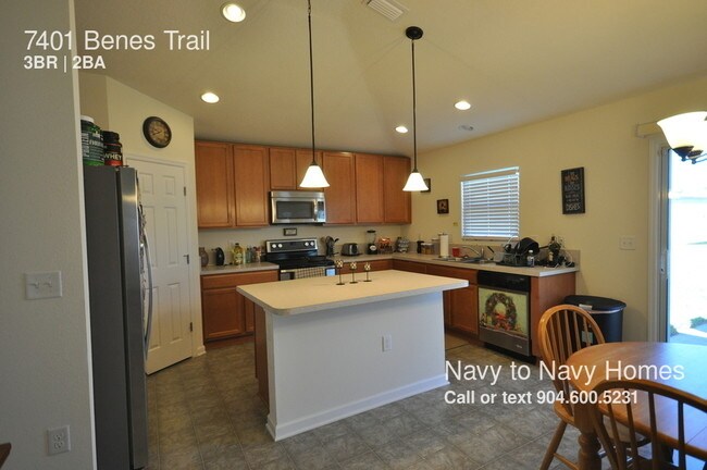 Building Photo - 7401 Benes Trl