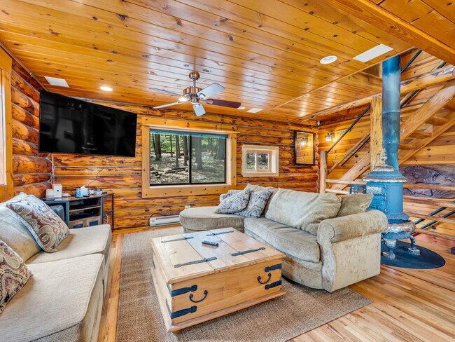 Foto del edificio - 23672 CA-108