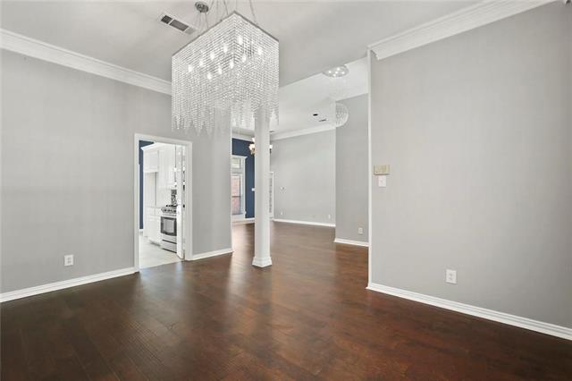 Building Photo - 305 Sterling Ct