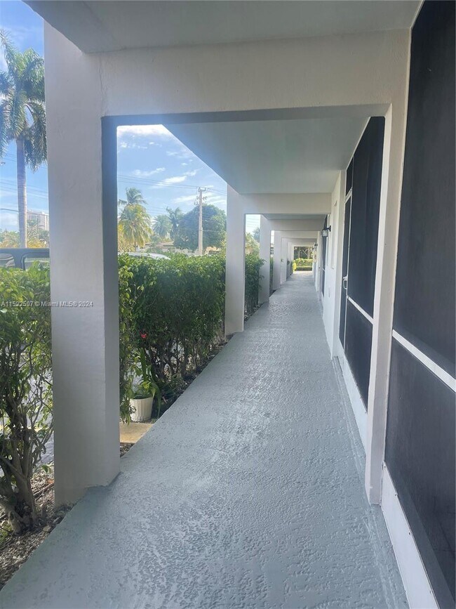 Foto del edificio - 501 Blue Heron Dr