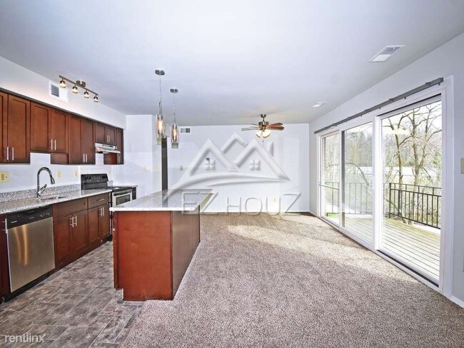 Foto del edificio - 1546 Ingleside Ave