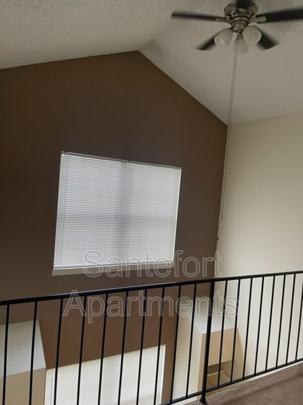 Building Photo - 5426 Haymeadow Ln