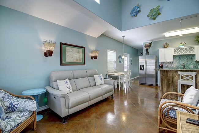 Building Photo - 2211 TX-361