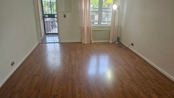 Foto del edificio - 2168 Brown St