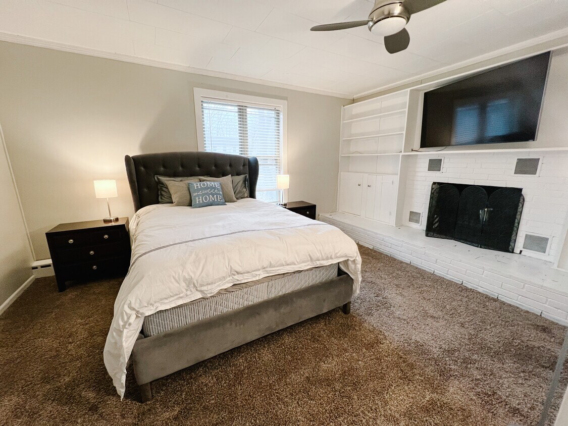 Foto principal - 316 Castle Rd