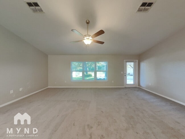 Building Photo - 7328 Landmark Dr
