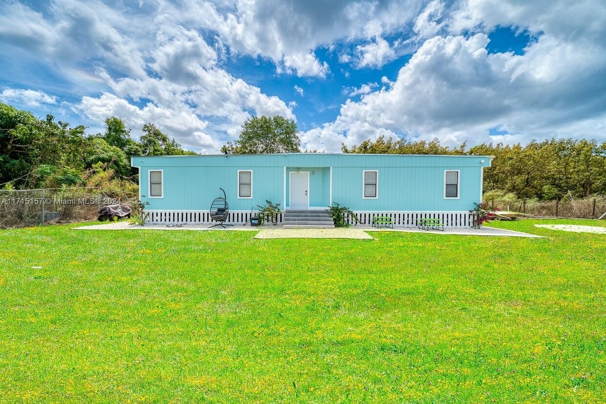 Primary Photo - farm stay Sw Extended Stay-1-1