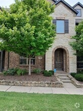 Building Photo - 7225 Huckleberry Dr