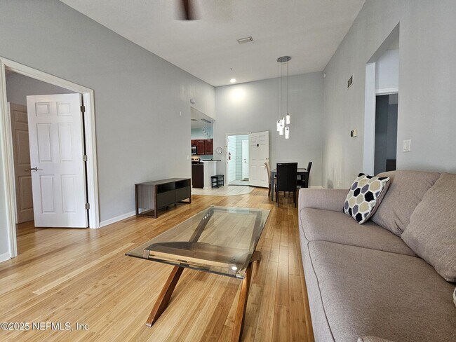 Foto del edificio - 8235 Lobster Bay Ct